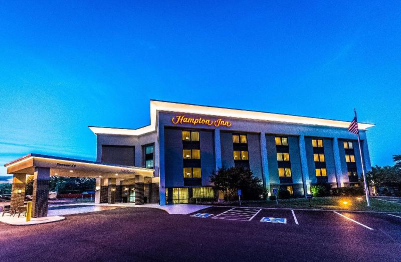 هتل Hampton Inn St. Charles St. Peters