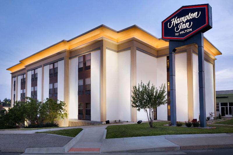 هتل Hampton Inn St Joseph