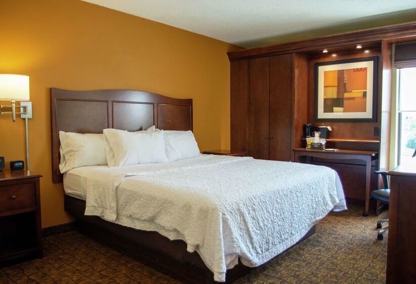 فندق Hampton Inn St. Louis/chesterfield