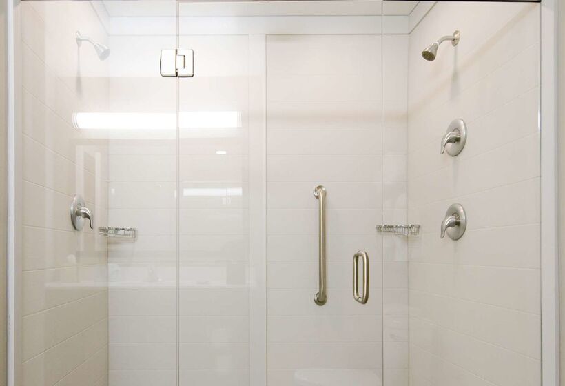 Отель Hampton Inn Stafford/quantico & Conference Center