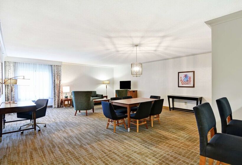 هتل Hampton Inn & Suites Boynton Beach