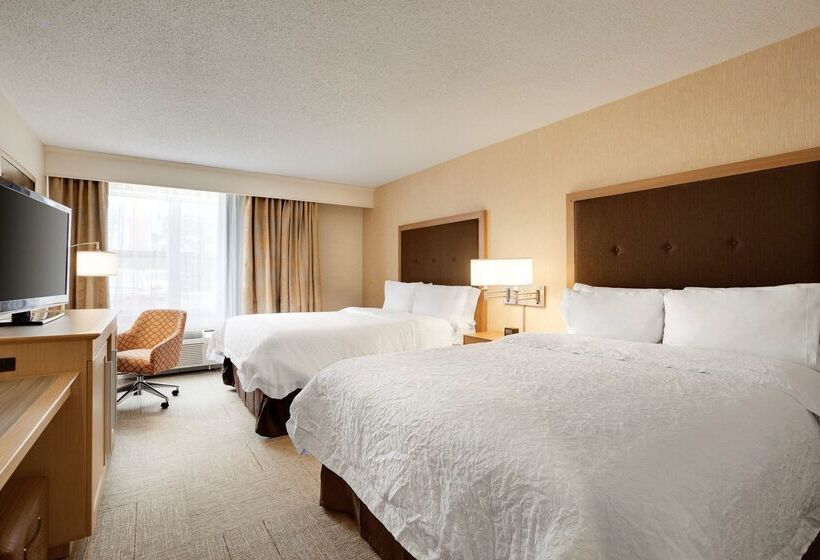 בית מלון כפרי Hampton Inn & Suites Cleveland/independence