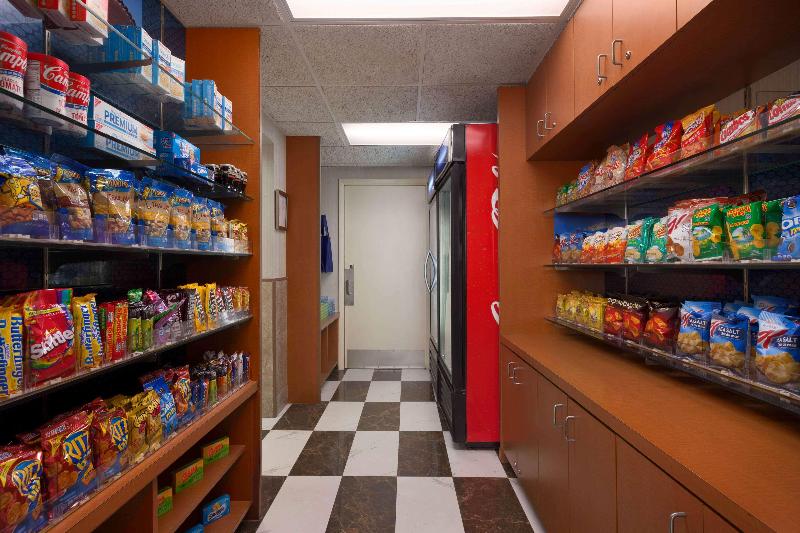 هتل Hampton Inn & Suites Ft. Lauderdale Arpt/south Cruise Port