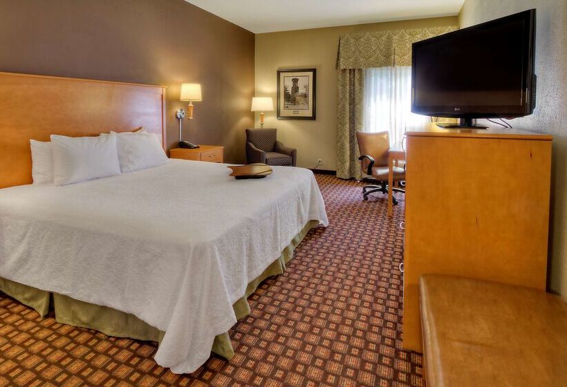 هتل Hampton Inn & Suites Nashvillevanderbiltelliston Place