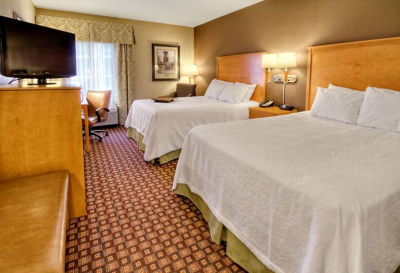 هتل Hampton Inn & Suites Nashvillevanderbiltelliston Place