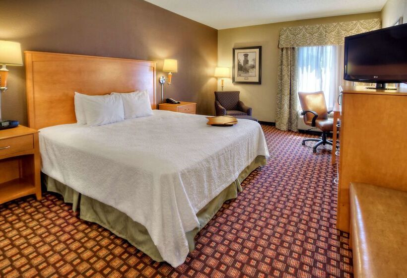 هتل Hampton Inn & Suites Nashvillevanderbiltelliston Place