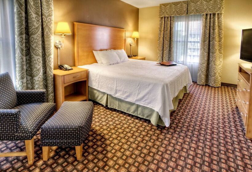 هتل Hampton Inn & Suites Nashvillevanderbiltelliston Place