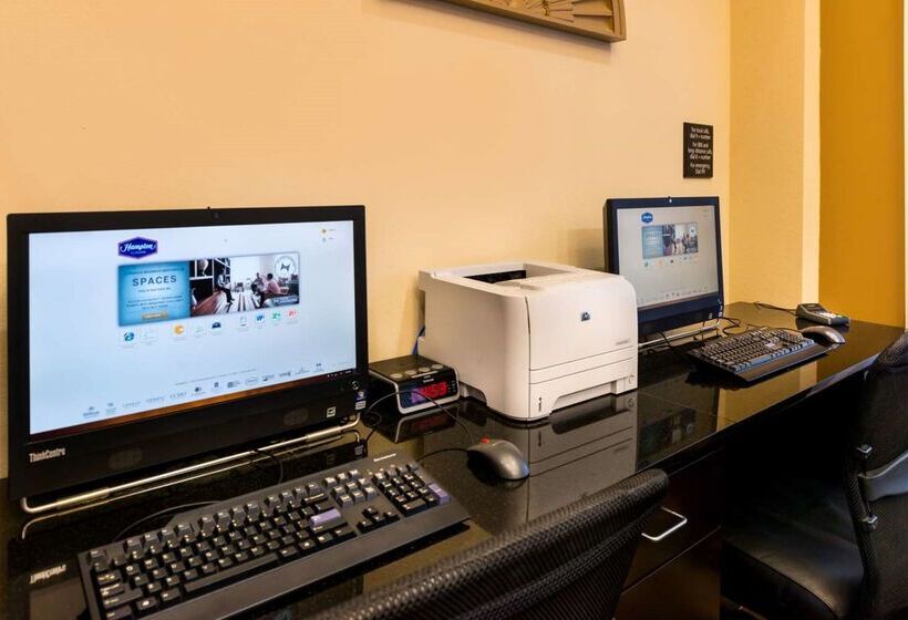 Fotos del hotel Hampton Inn & Suites Orlando-east Ucf:  37