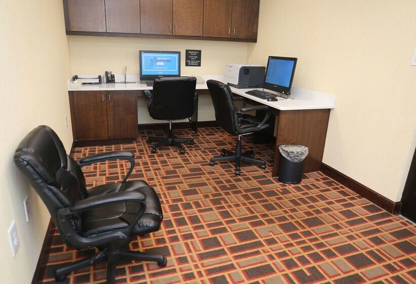 فندق Hampton Inn Sumter