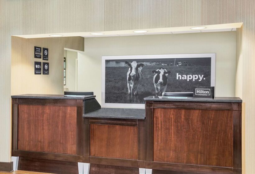 هتل Hampton Inn Thomasville