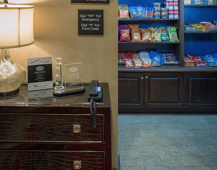 هتل Hampton Inn Tuscaloosa University