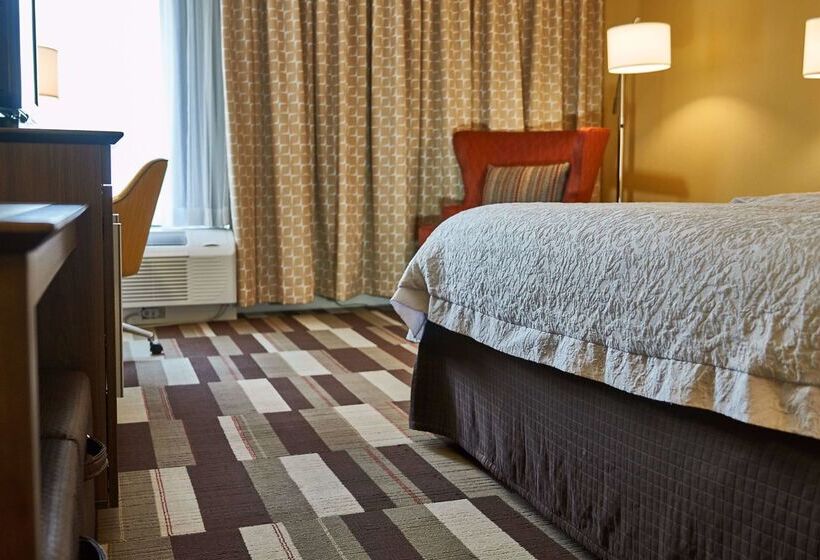 ホテル Hampton Inn Uniontown