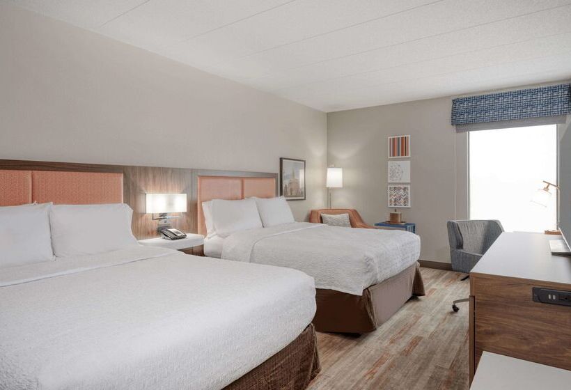 Отель Hampton Inn By Hilton Washington Court House