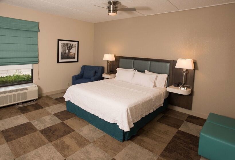 호텔 Hampton Inn Wooster