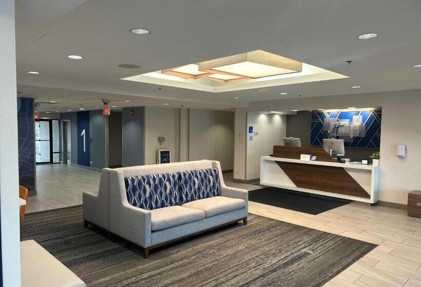 酒店 Holiday Inn Express Crestwood, An Ihg