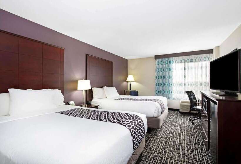هتل La Quinta By Wyndham Denver Aurora Medical