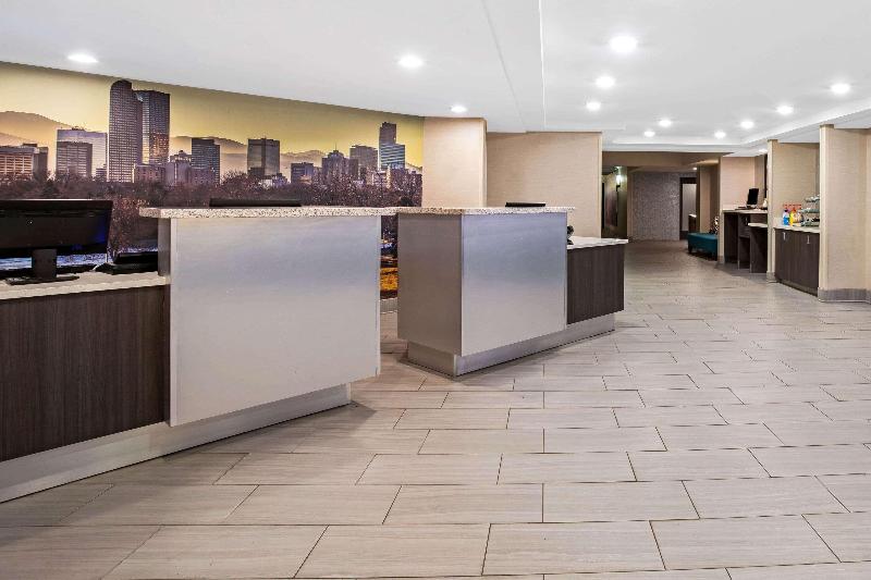 هتل La Quinta By Wyndham Denver Aurora Medical