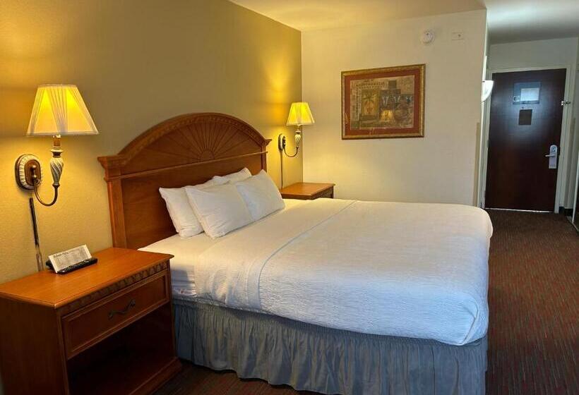 Fotos del hotel Ramada By Wyndham Orlando Florida Mall:  4