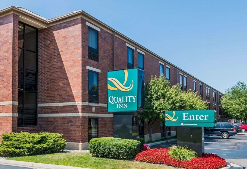 فندق Quality Inn Auburn Hills   Detroit North
