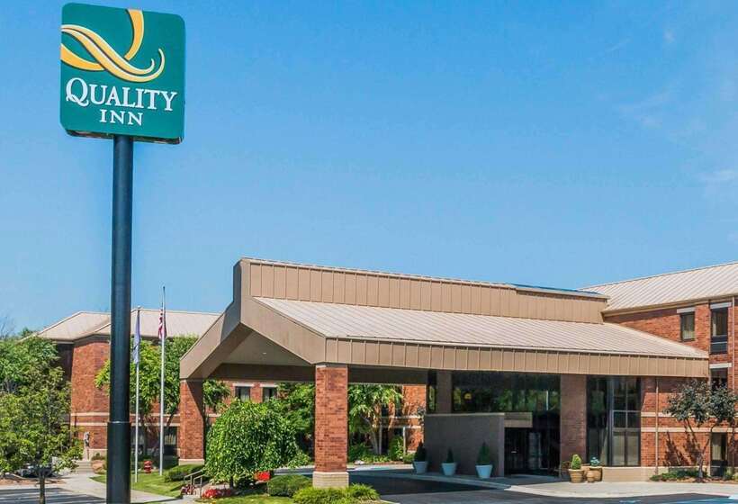 فندق Quality Inn Auburn Hills   Detroit North