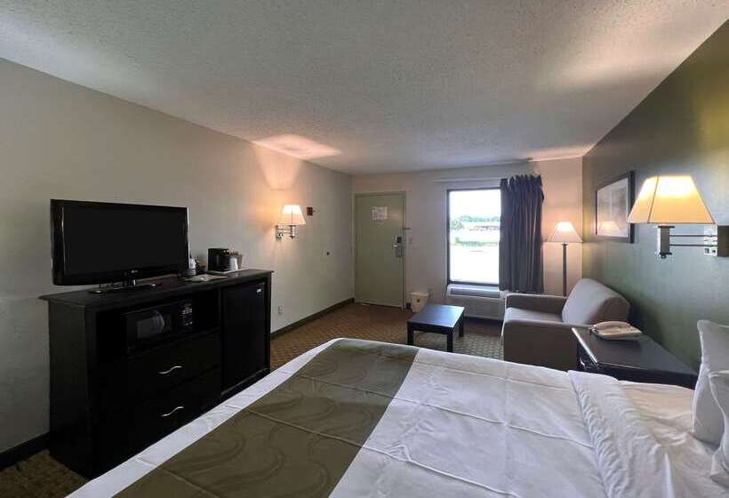 هتل Quality Inn