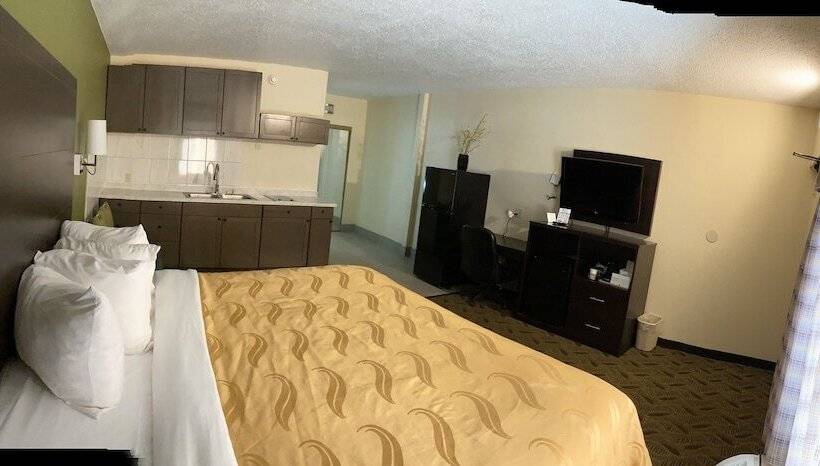 ホテル Quality Inn Tanglewood