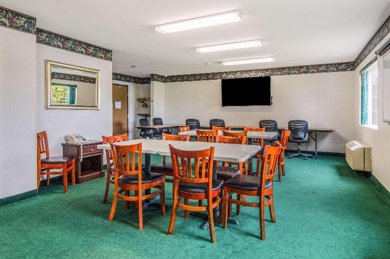 فندق Red Lion Inn & Suites Port Orchard