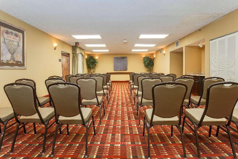 فندق Red Lion Inn & Suites Hattiesburg