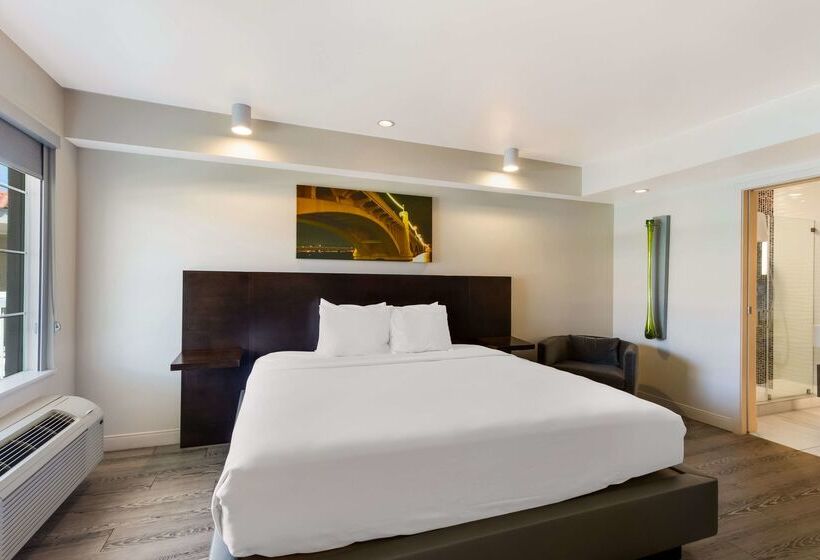 Surestay Plus Hotel By Best Western Tempe University