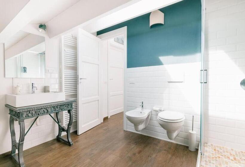 Addimora Boutique Suites