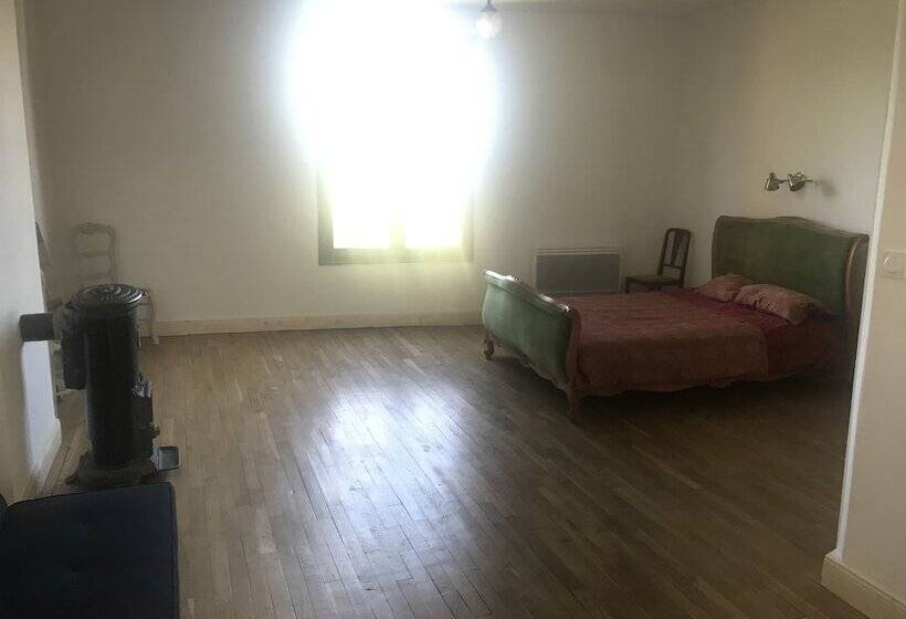 ベッドアンドブレックファースト Librairie Abelard