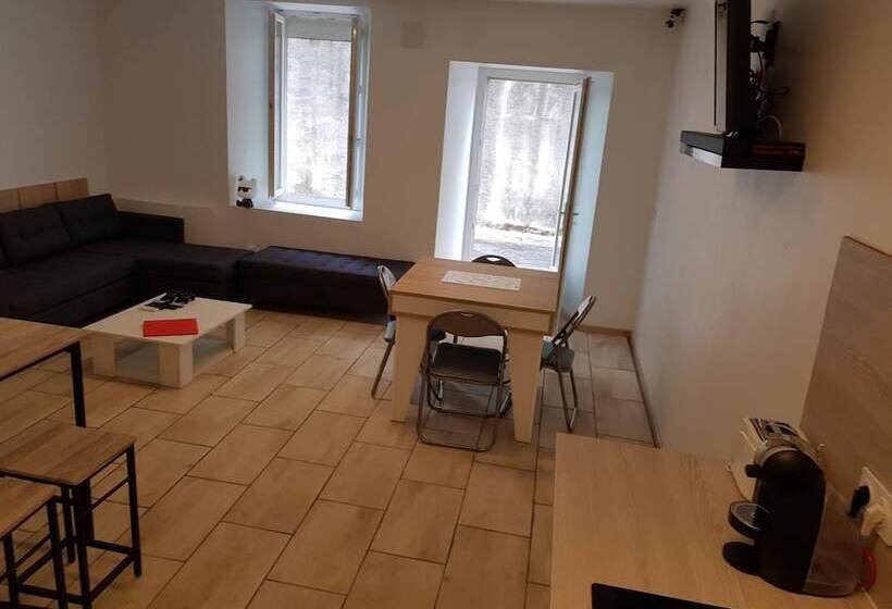 پانسیون Lourdes Guesthouse