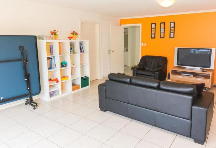 37 Oceanview Drive