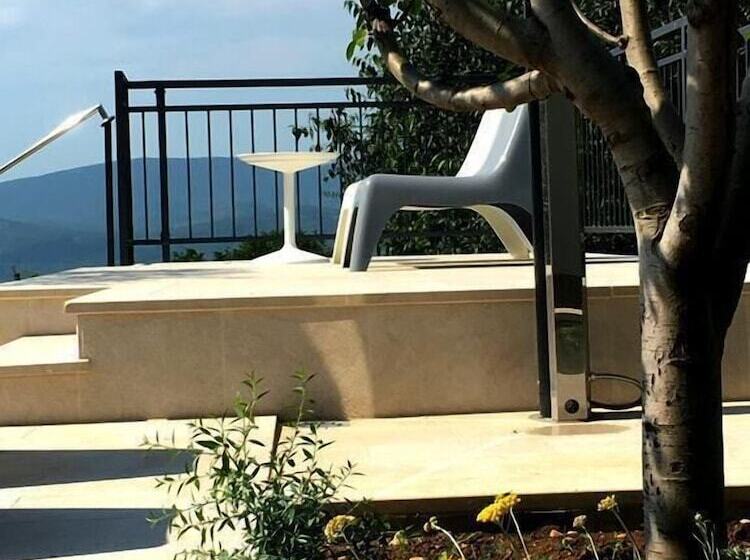 Villa Amare