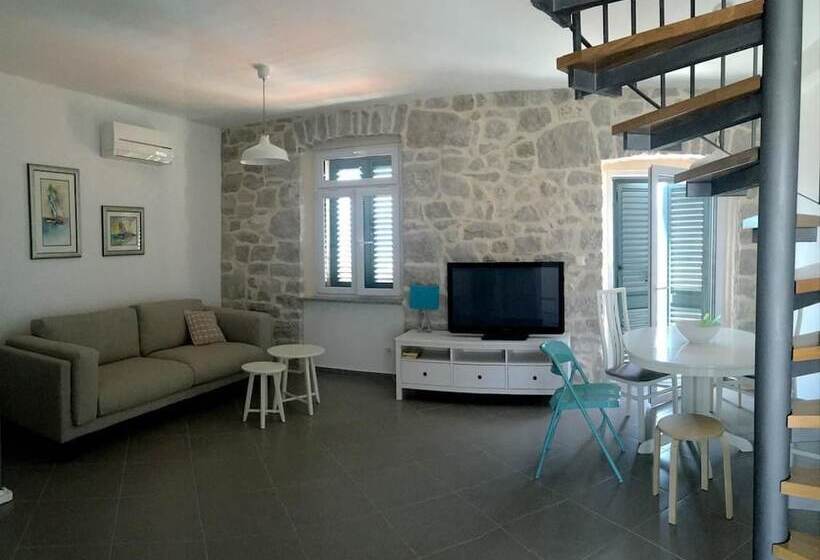 Villa Amare