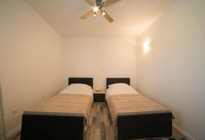 Villa Maslina With Private Pool