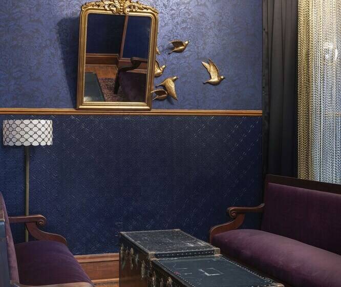 هتل Celeste Of St Paul