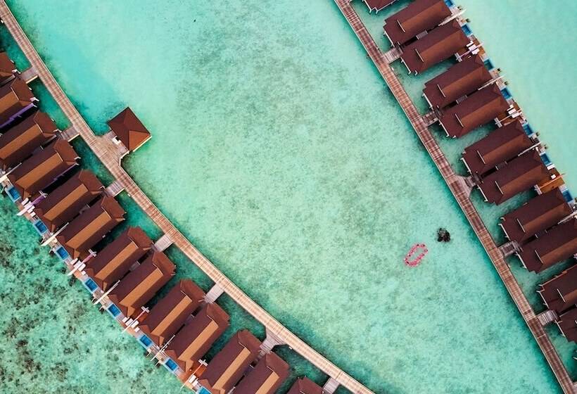 استراحتگاه The Standard, Huruvalhi Maldives
