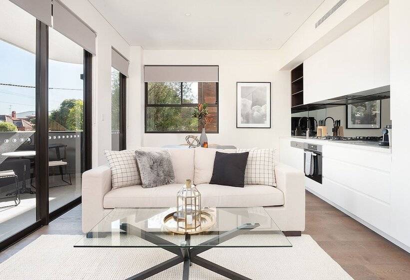 Rose Bay Residence