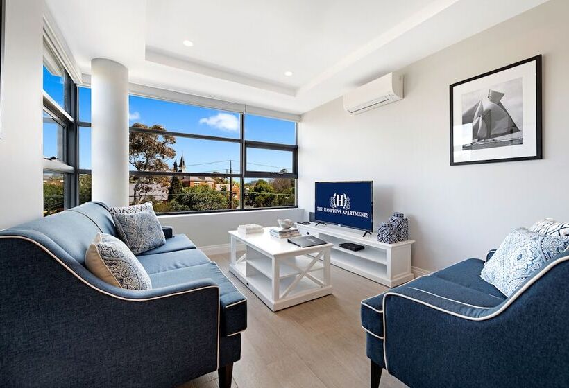 The Hamptons Apartments   St Kilda