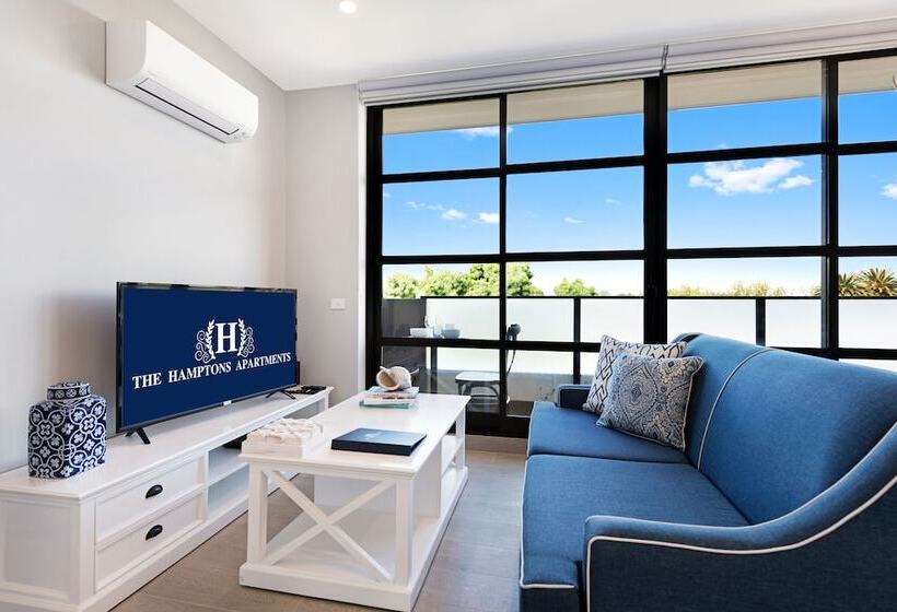 The Hamptons Apartments   St Kilda