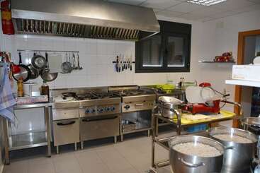 Albergue Villa De Nava De La Asunción Hostel