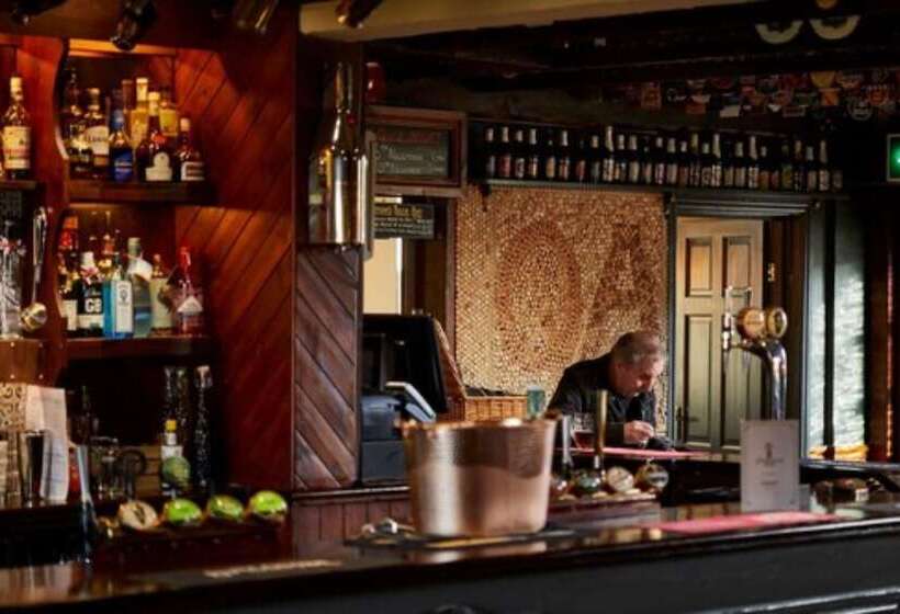 مسافرخانه The Quarrymans Arms