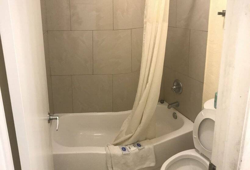 هتل Texas Inn