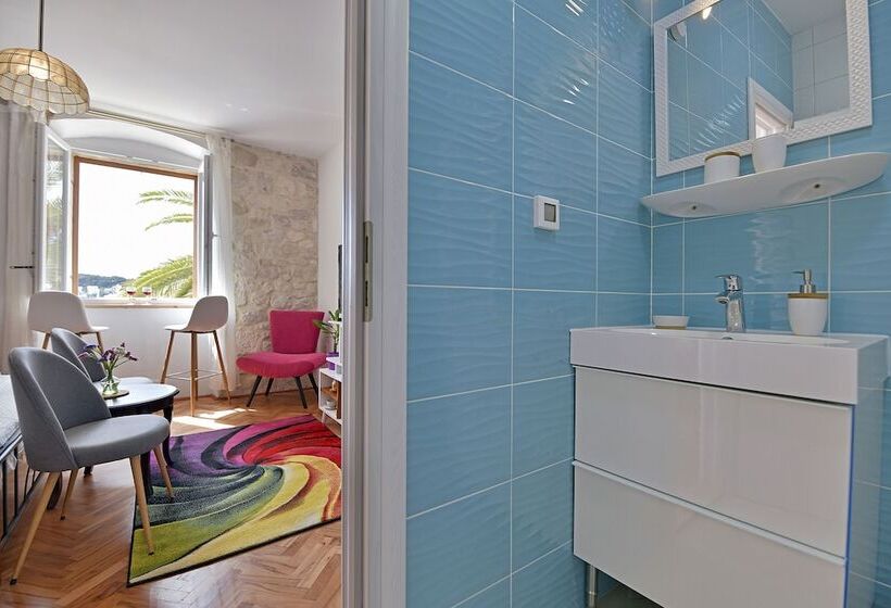 پانسیون Harmony Room Hvar