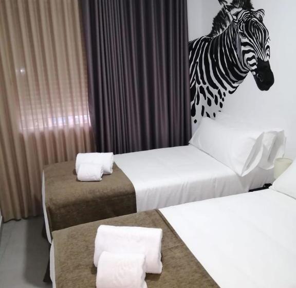 پانسیون Las Cebras Hostel