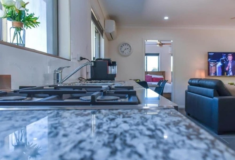 Yungaburra Lodge