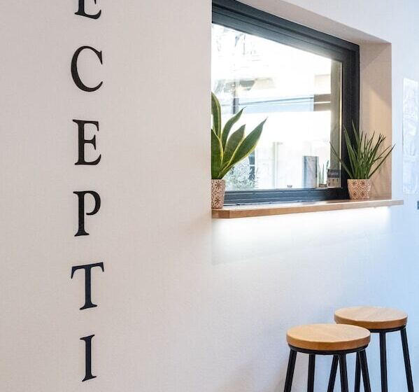 هتل Sette Suites & Rooms   Adults Only