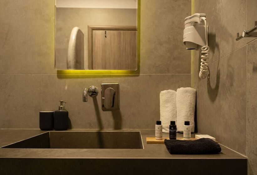 هتل Sette Suites & Rooms   Adults Only