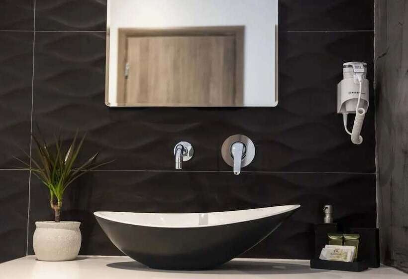 هتل Sette Suites & Rooms   Adults Only